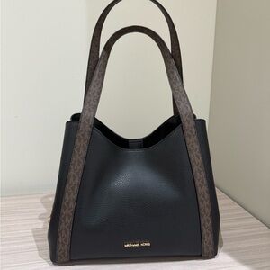 Michael Kors Rosemary Latge Pebbled Leather Shoulder Tote